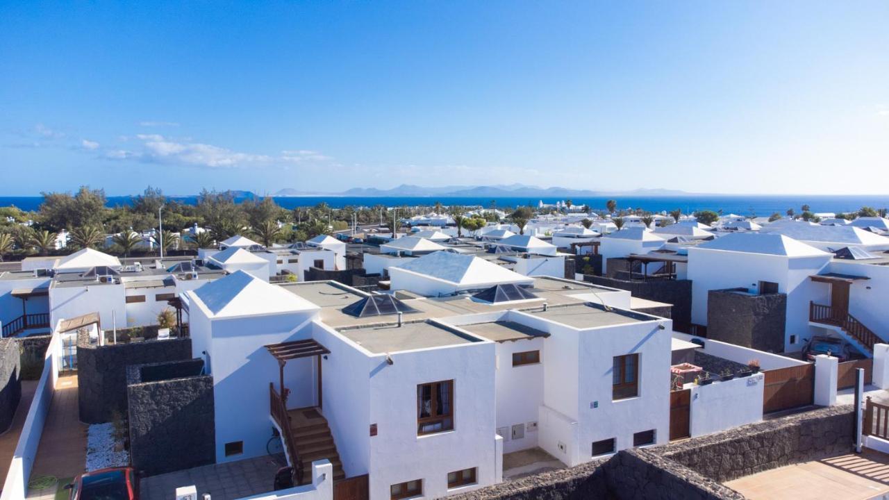 Villa Vista Rey - 6 Bedroom - Heated Pool - Amazing Views - Pool Table - Vista Lobos - Playa Blanca 외부 사진