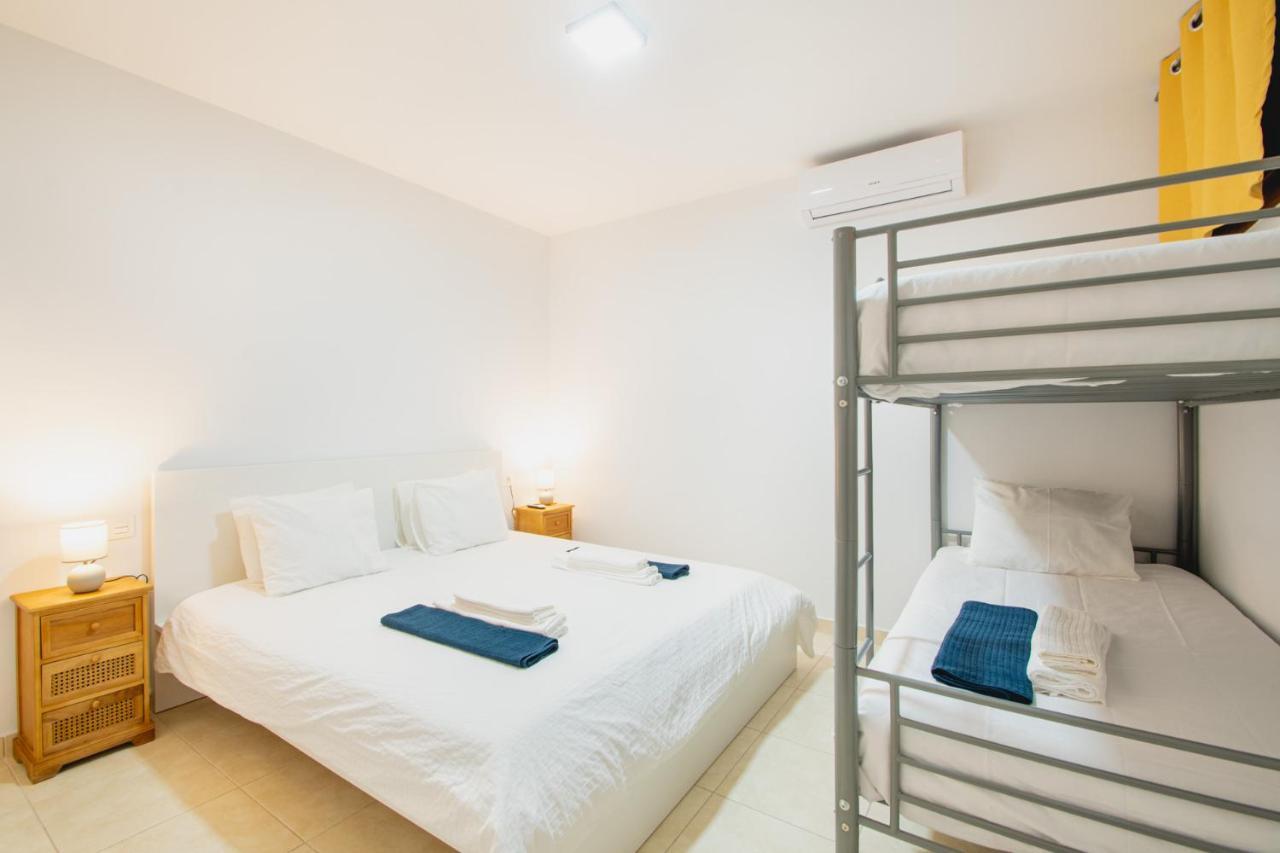 Villa Vista Rey - 6 Bedroom - Heated Pool - Amazing Views - Pool Table - Vista Lobos - Playa Blanca 외부 사진
